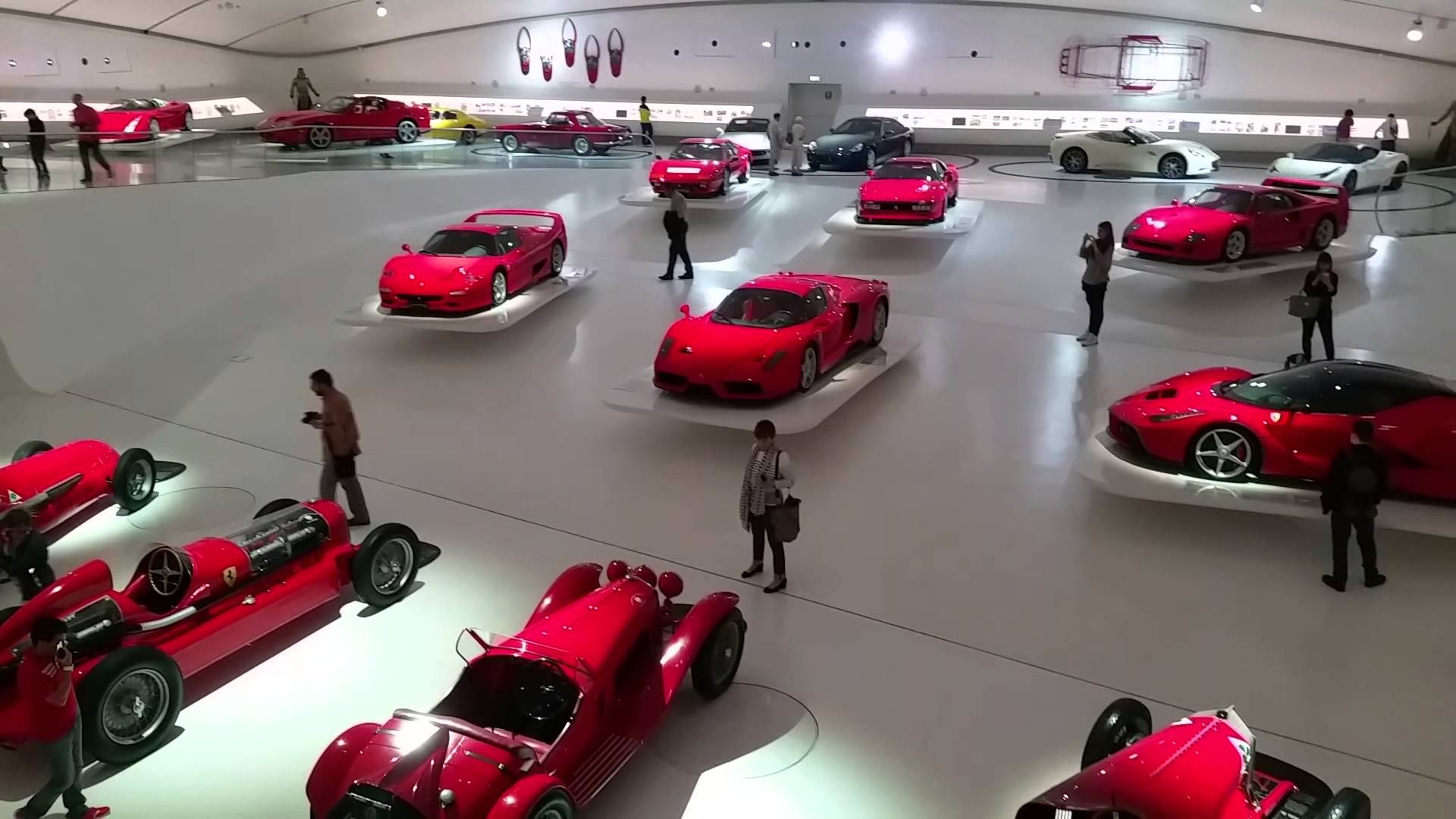 Фото музея Ferrari