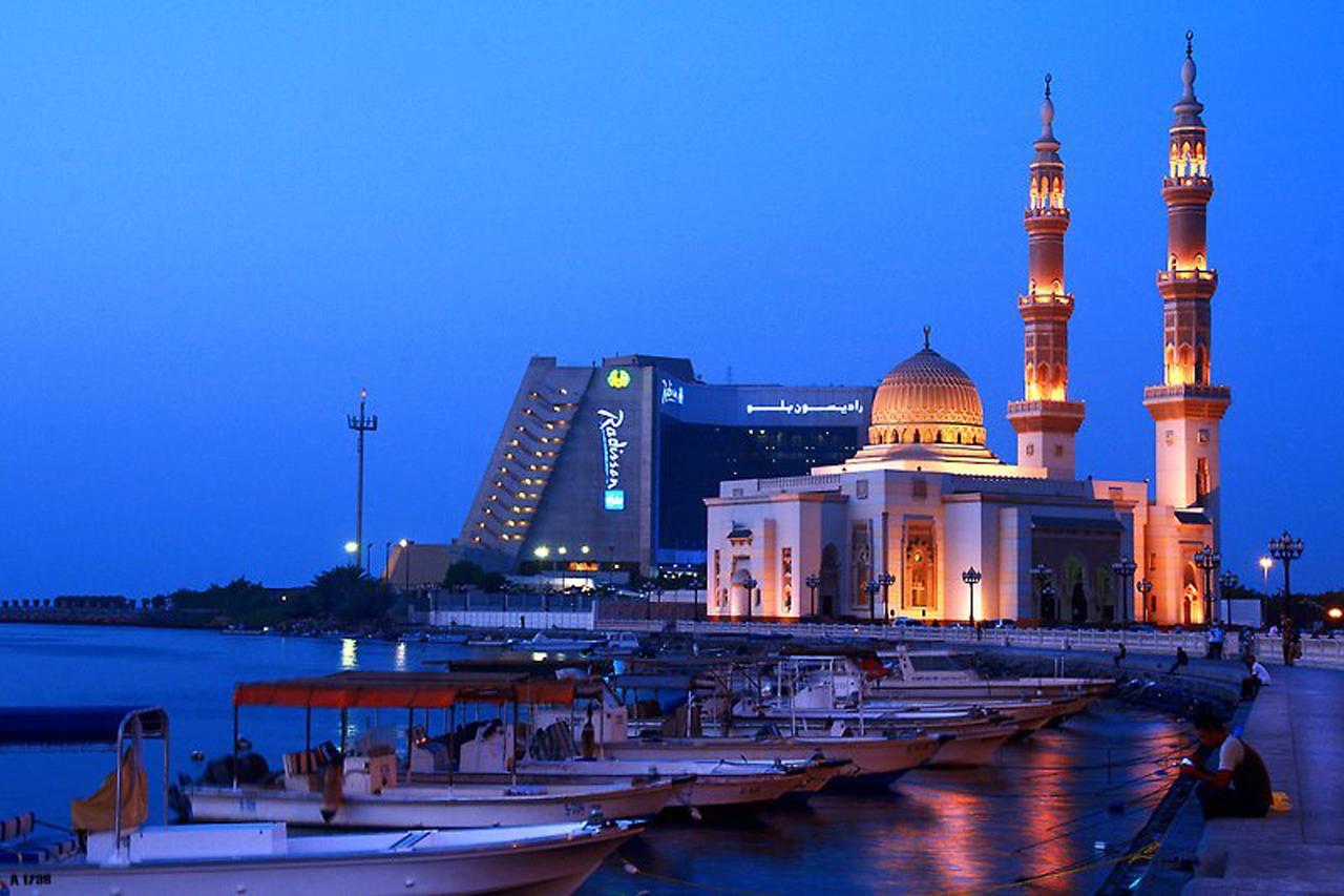 Фото Radisson Blu Resort Sharjah 5*