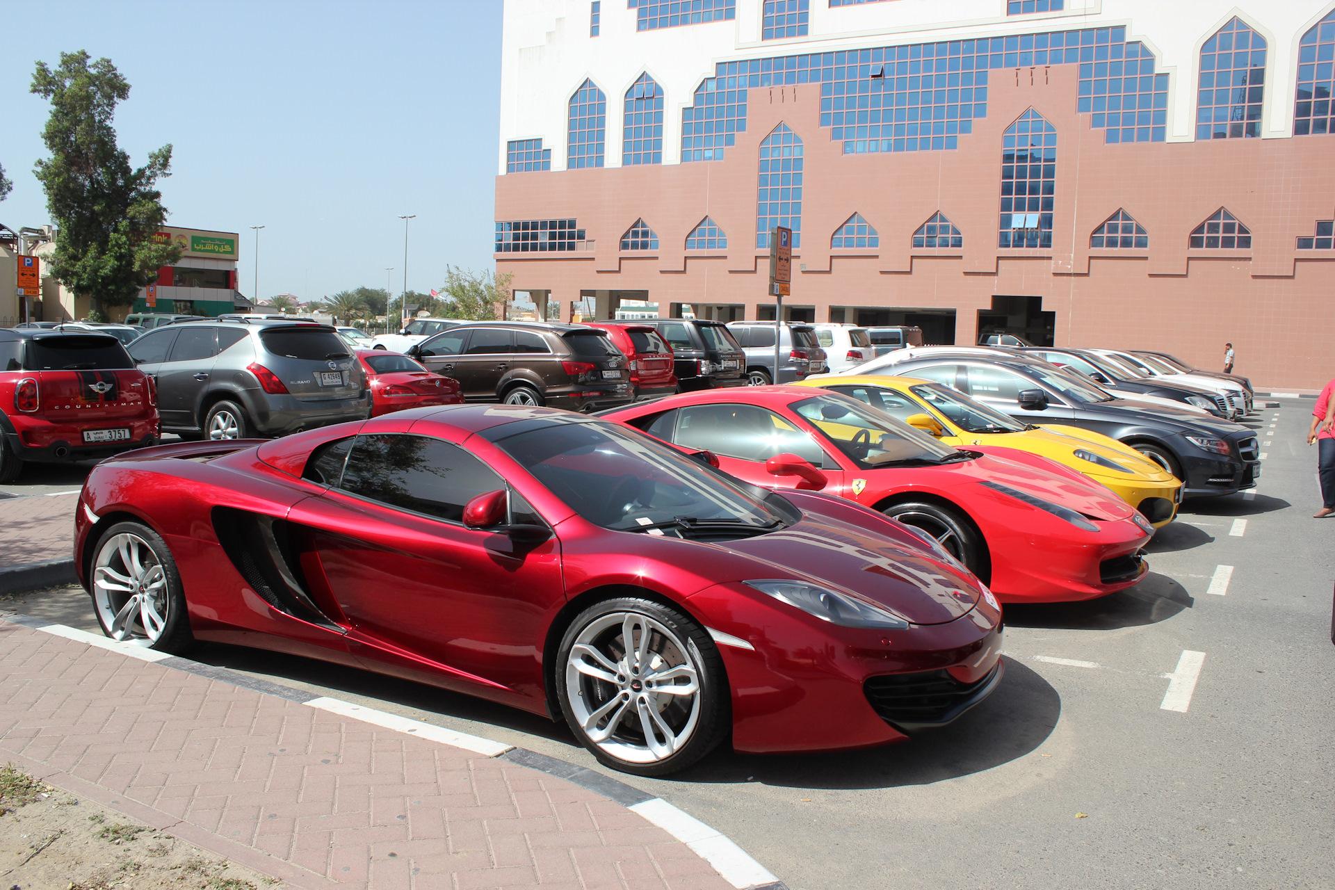 Фото авто в Дубае