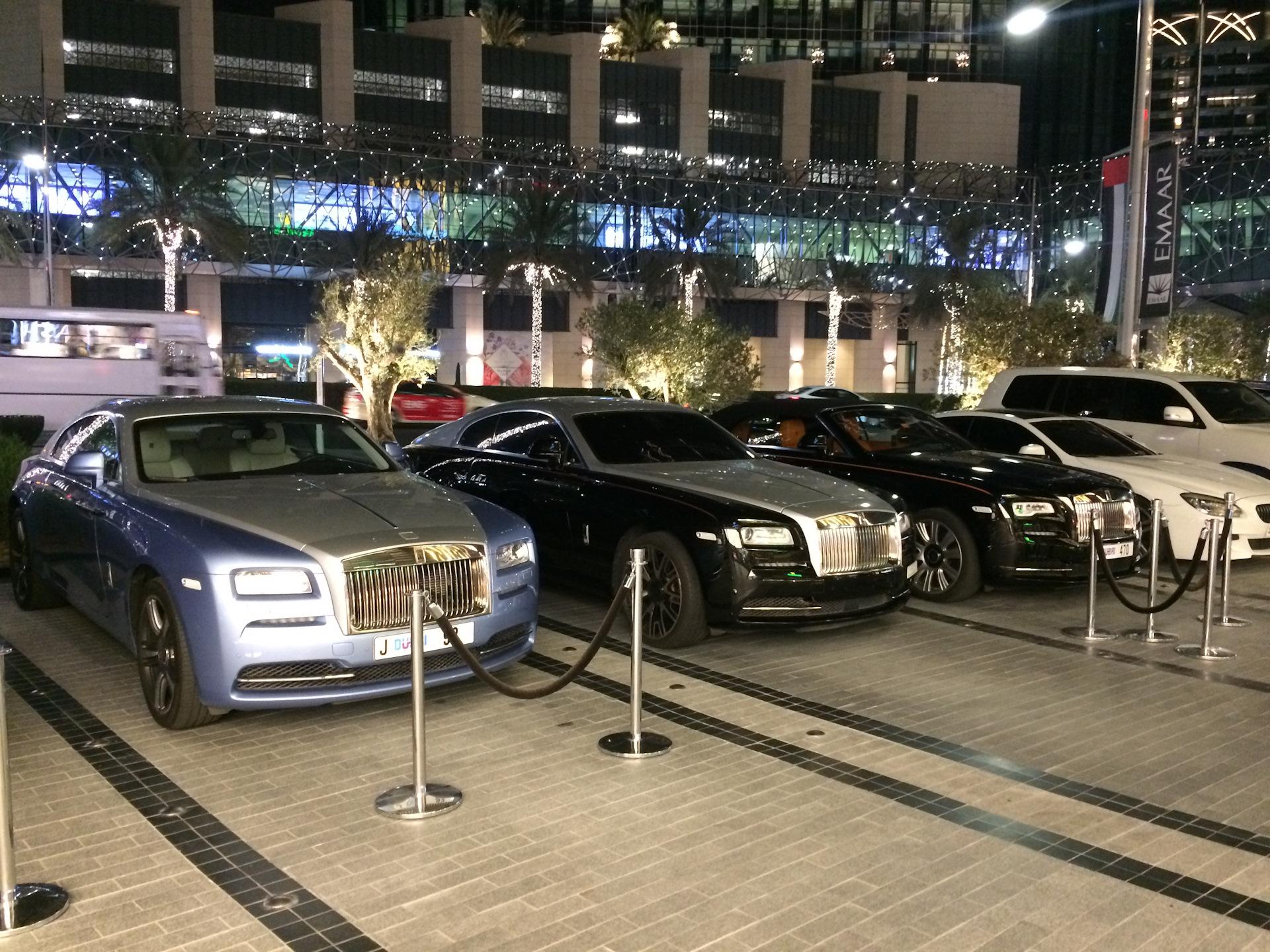 Парковки в Дубае