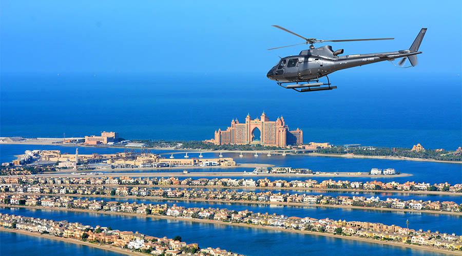 Вертолетная экскурсия над Дубаем