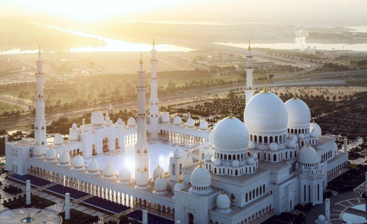 ТОП-15 экскурсии в Дубае: мечеть Шейха Зайда