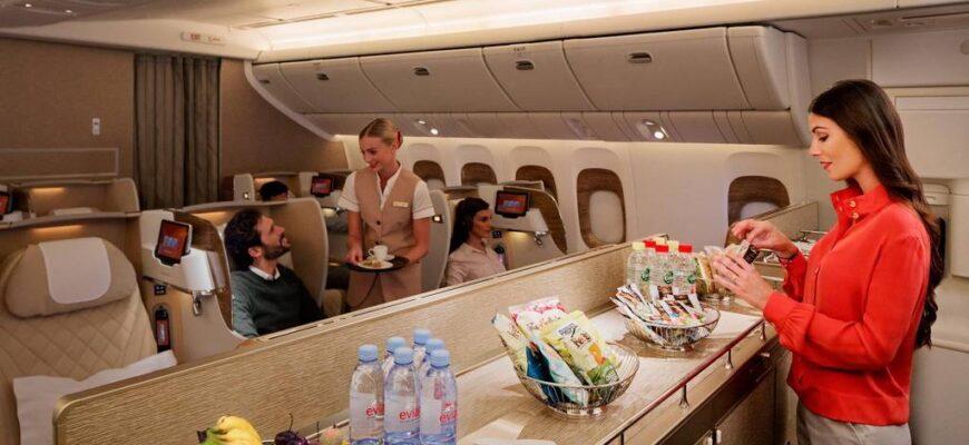 Компания Emirates выделит сумму для салонов авиалайнеров
