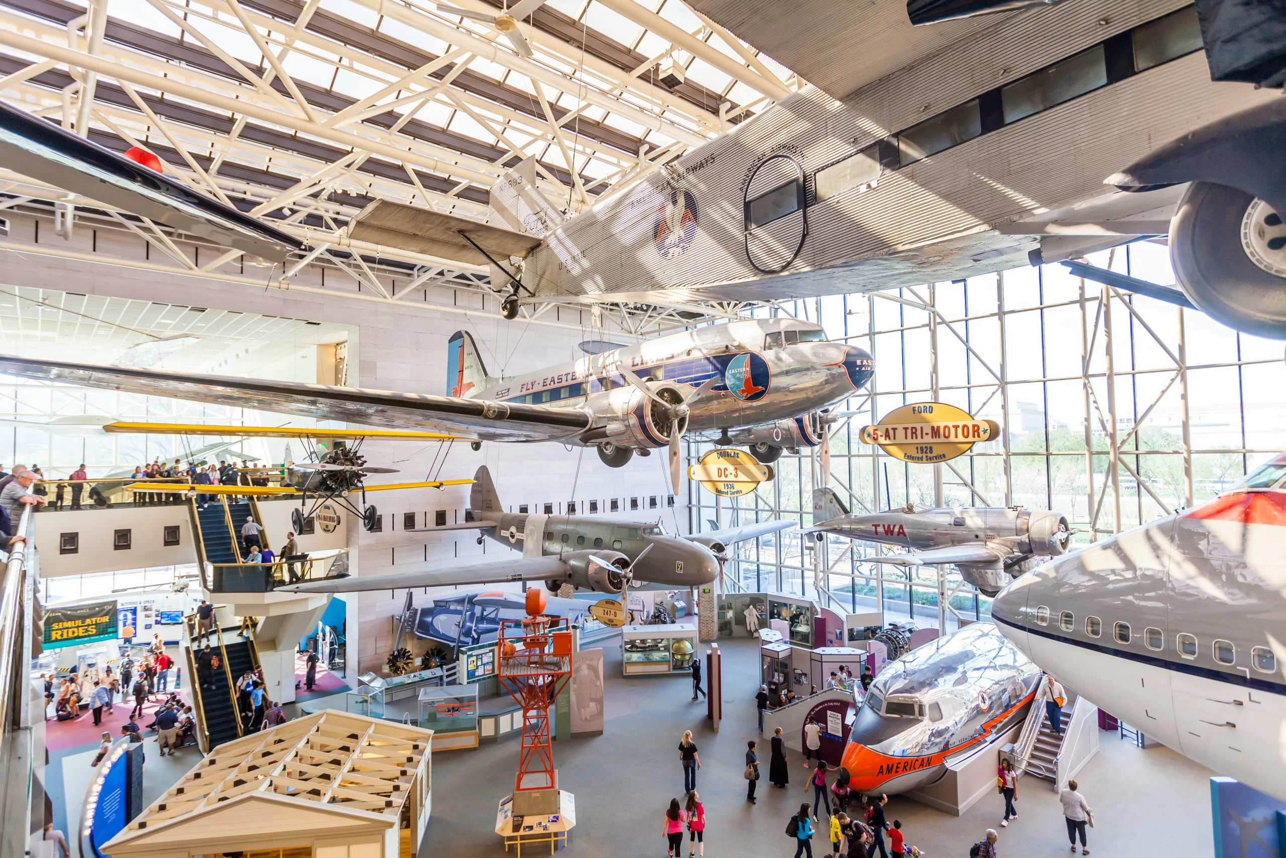Дубайский музей воздухоплавания - музей, посвященный истории авиации в ОАЭ.